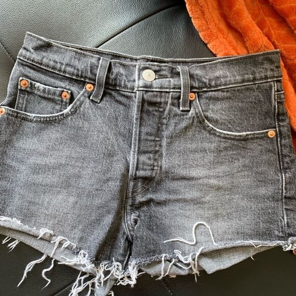 LEVIS 501 SHORTS - Picture 2 of 6